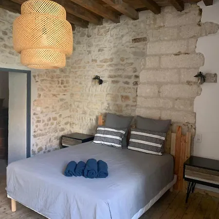 Maison De Village Provencal * Vallabregues