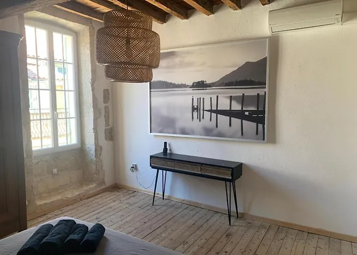 Maison De Village Provençal *