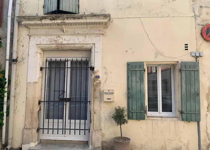 Maison De Village Provençal Vallabrègues
